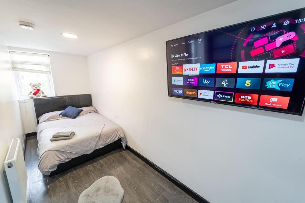 Studio Close To Selly Oak Train Station Birmingham Extérieur photo