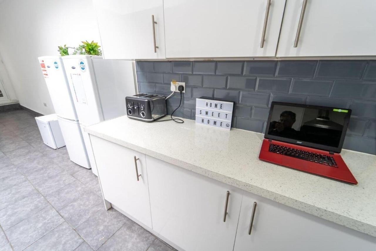Studio Close To Selly Oak Train Station Birmingham Extérieur photo